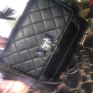 BRAND NEW Crossbody bag in black